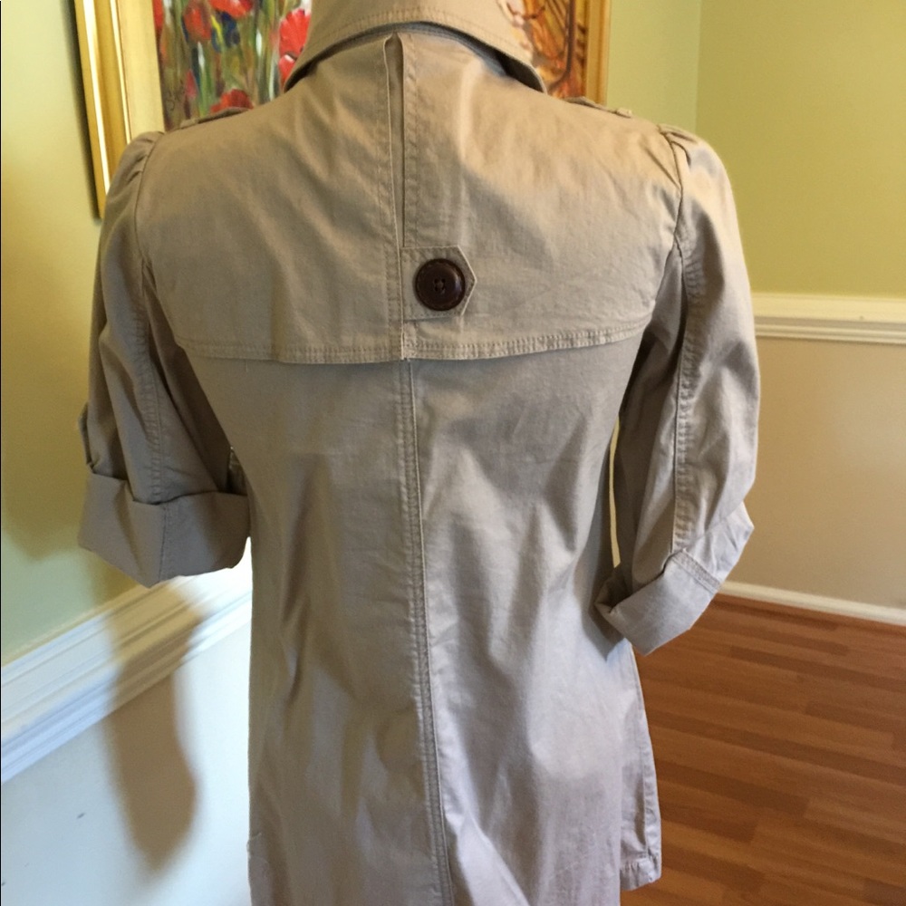 Coat - Picture 2 of 3